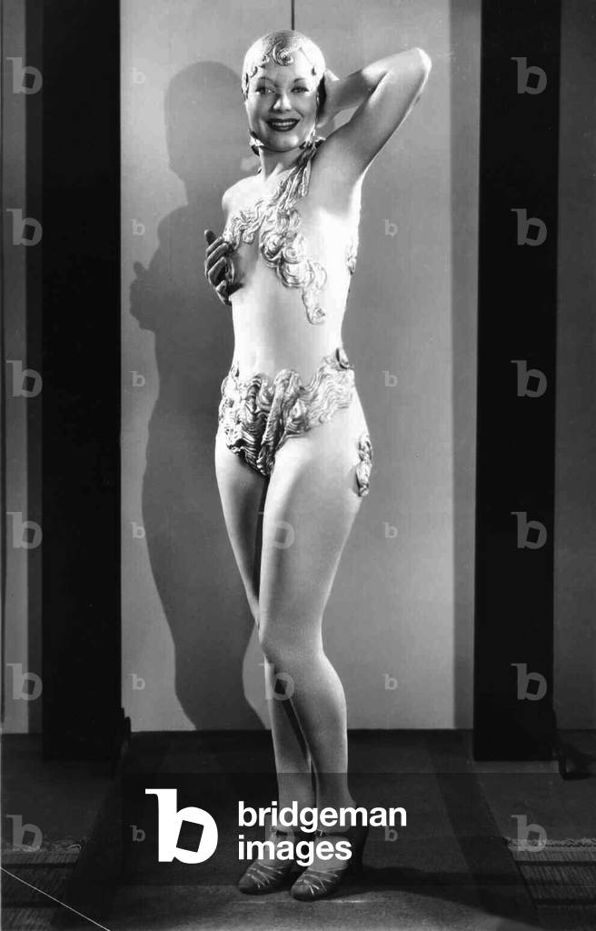 Azalie Cecil (Dancer)