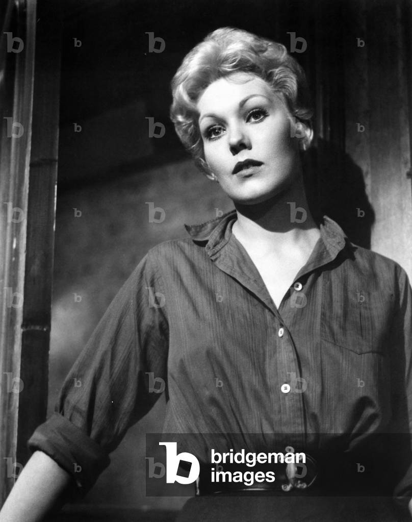 L'Homme au bras d'or THE MAN AVEC THE GOLDEN ARM par Otto Preminger avec Kim Novak, 1955 (b/w photo)