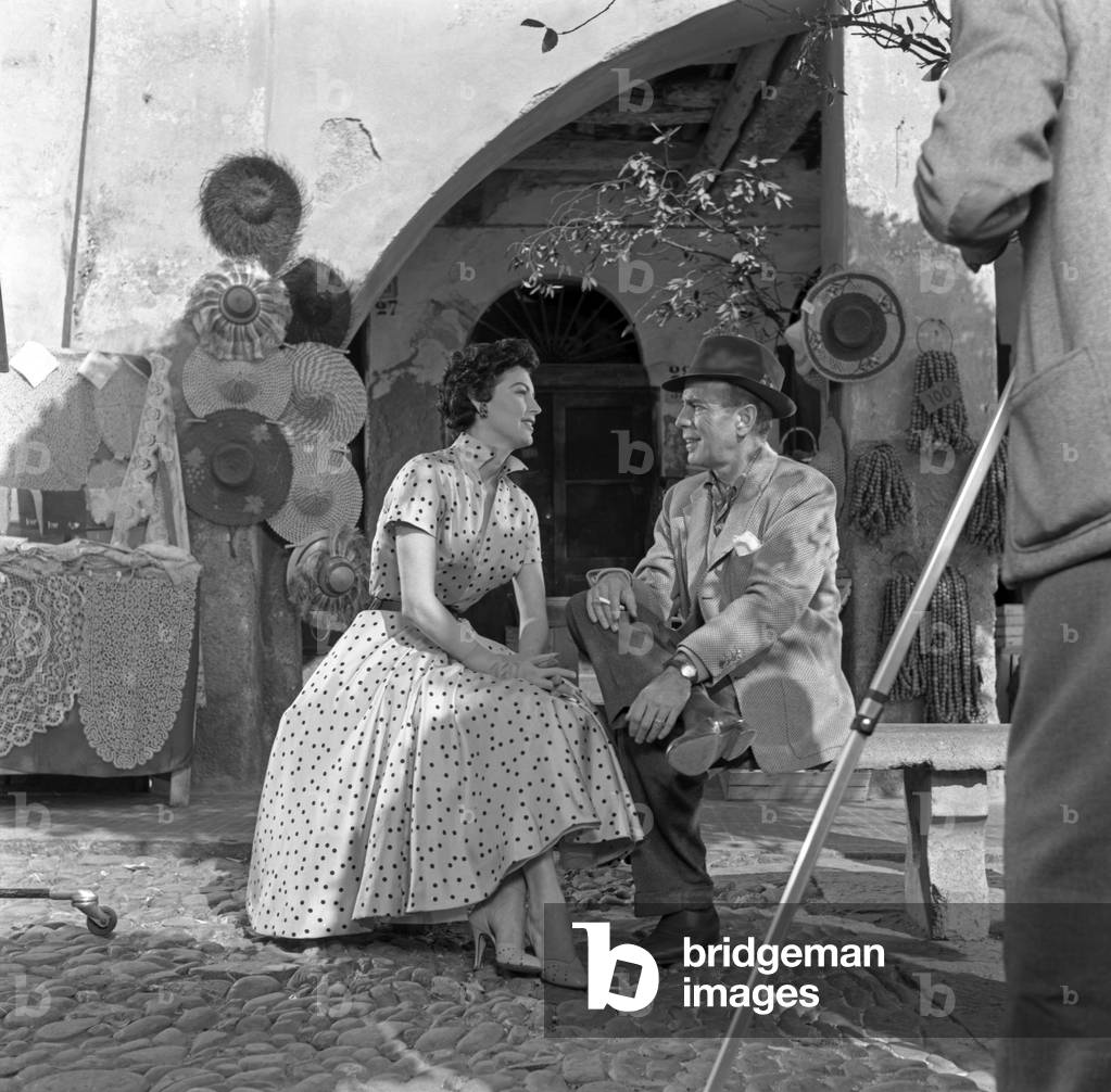 On The Set, Ava Gardner And Humphrey Bogart., The Barefoot Contessa 1954 Directed By Joseph L. Mankiewicz