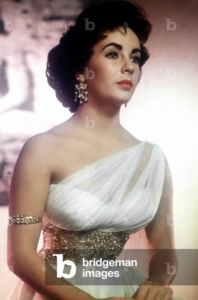 ELEPHANT WALK, 1954 directed by WILLIAM DIETERLE Elizabeth Taylor (photo)
