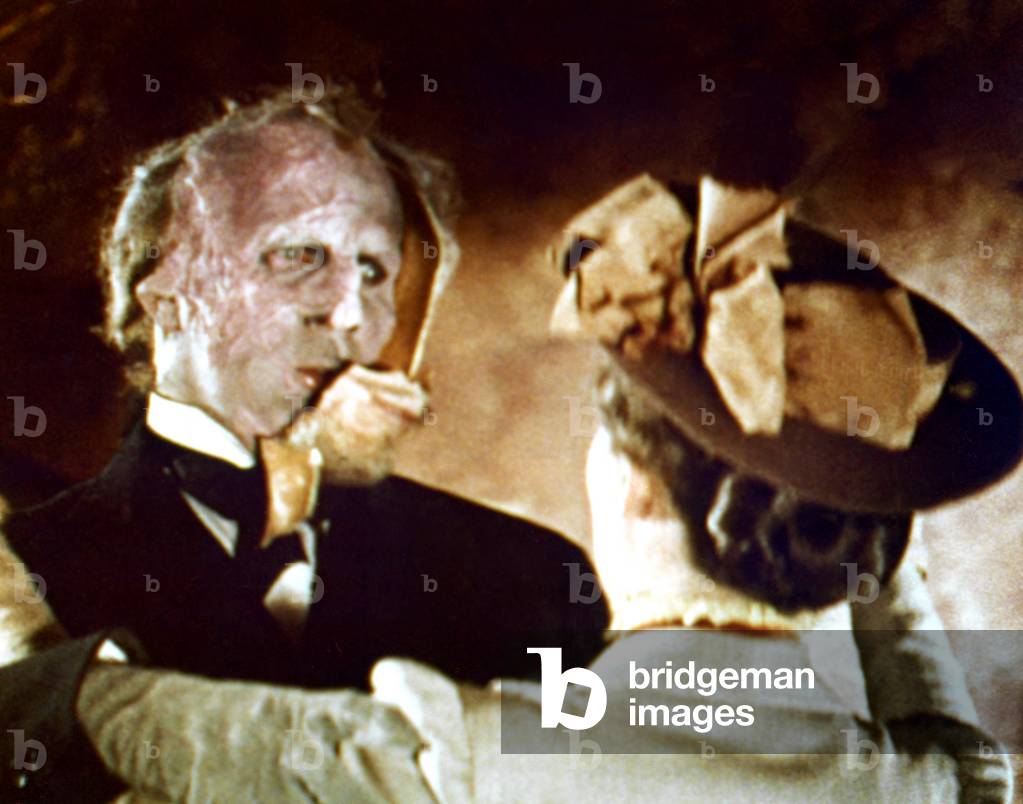 L' Homme au masque de cire