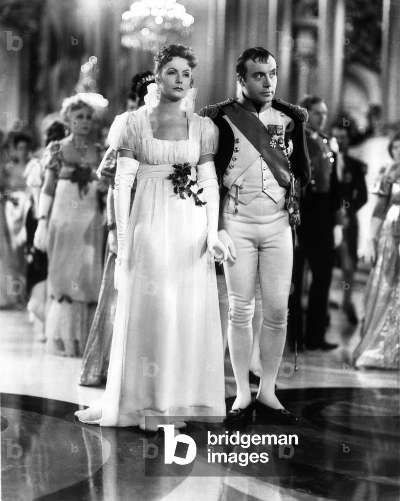 Marie Walewska (Conquest) de Clarence Brown avec Greta Garbo et Charles Boyer (dans le role de Napoléon), 1937 (b/w photo)