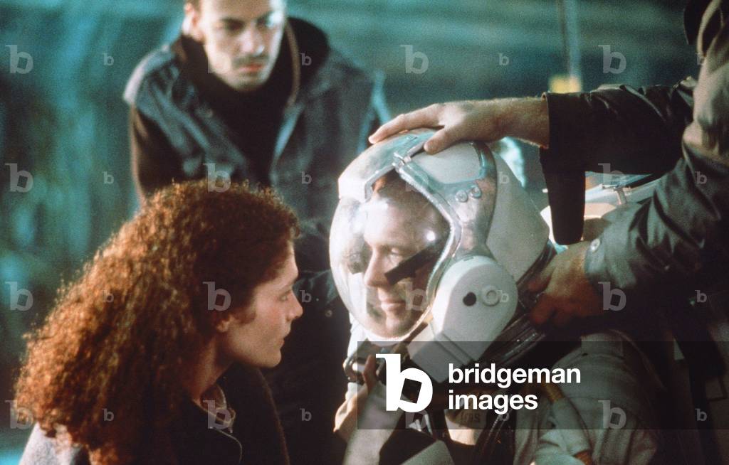 Mary Elizabeth Mastrantonio And Ed Harris, The Abyss 1989 Directed By James Cameron