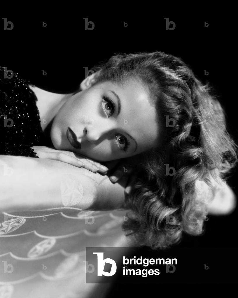 Danielle Darrieux Born In 1917