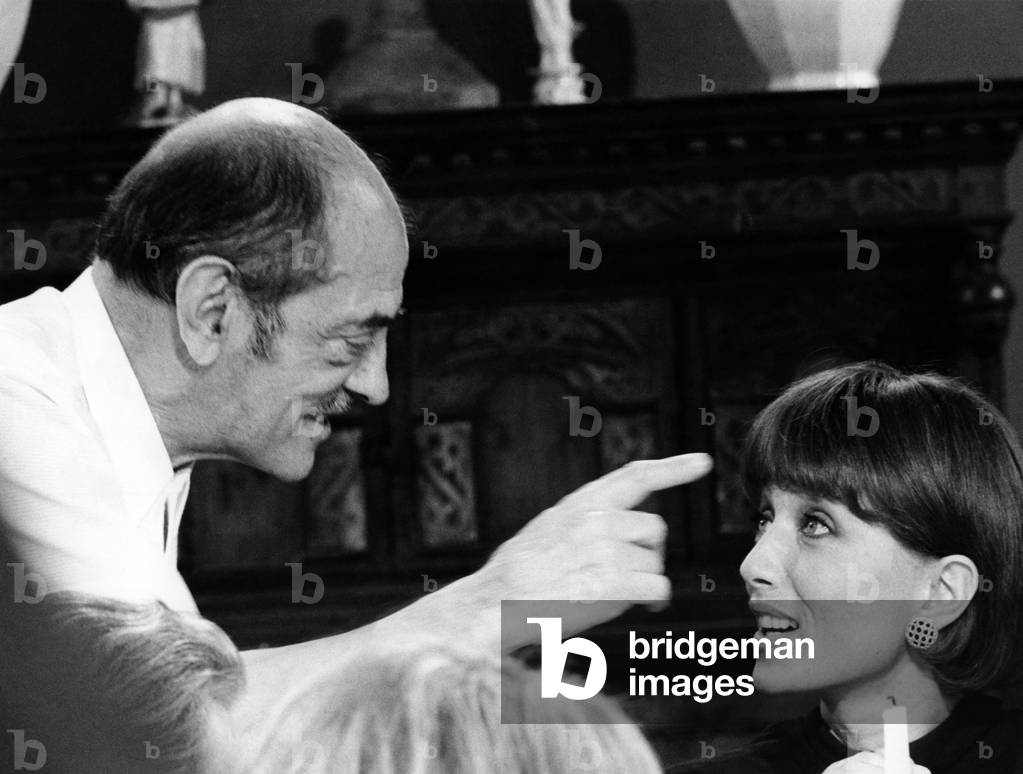 Luis Bunuel Directs Stephane Audran 1972 (photo)