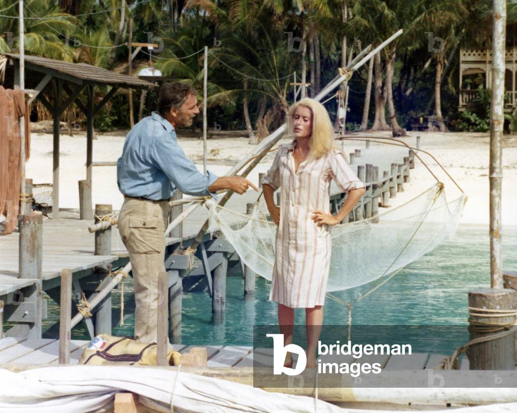 Yves Montand And Catherine Deneuve