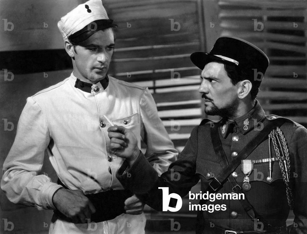 MOROCCO, 1930 directed by JOSEF VON STERNBERG Gary Cooper (b/w photo)