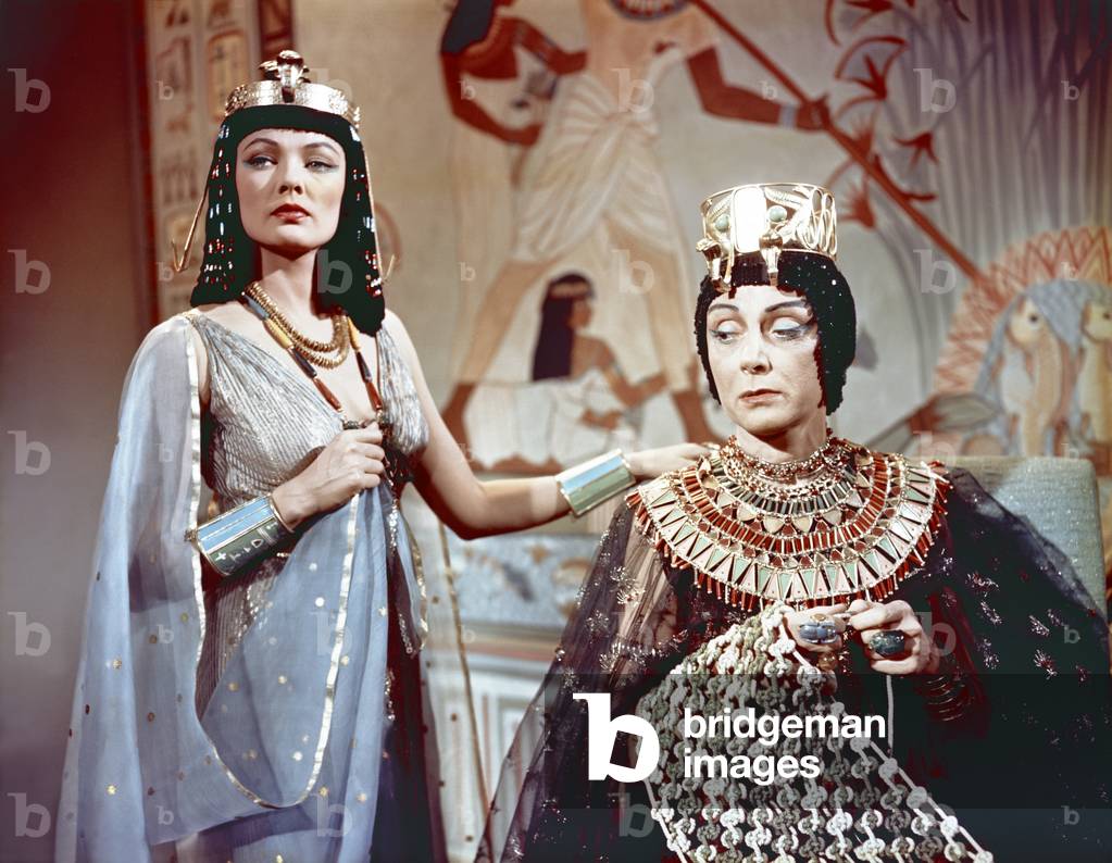 Gene Tierney And Judith Evelyn