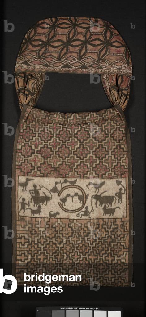 Double tubular sacred textile (mawa'), late 19thearly 20th century (cotton cloth, painted)