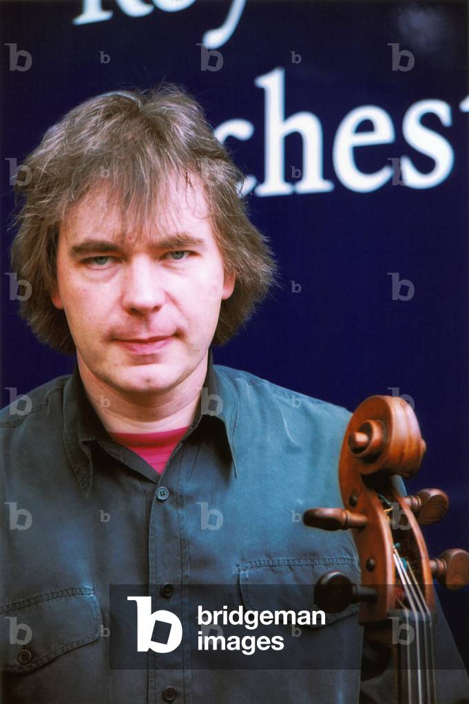 Julian LLOYD  WEBBER
