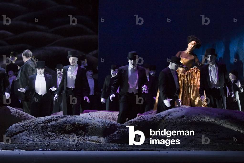 Mary Mills as Duchess of Parma in 'Doktor Faust' (photo)