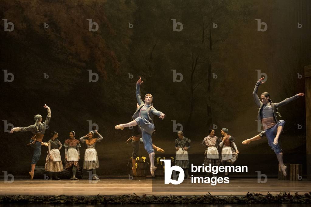Spanish National Dance Company performs Giselle, Teatro de la Maestranza, Seville, Spain, 2021 (photo)