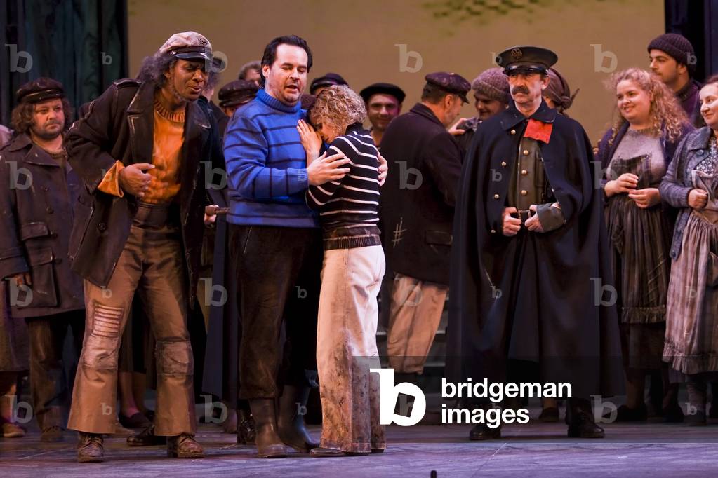 José Bros as Leandro, Iván García as Simpson and Carmen González as Marola (photo)