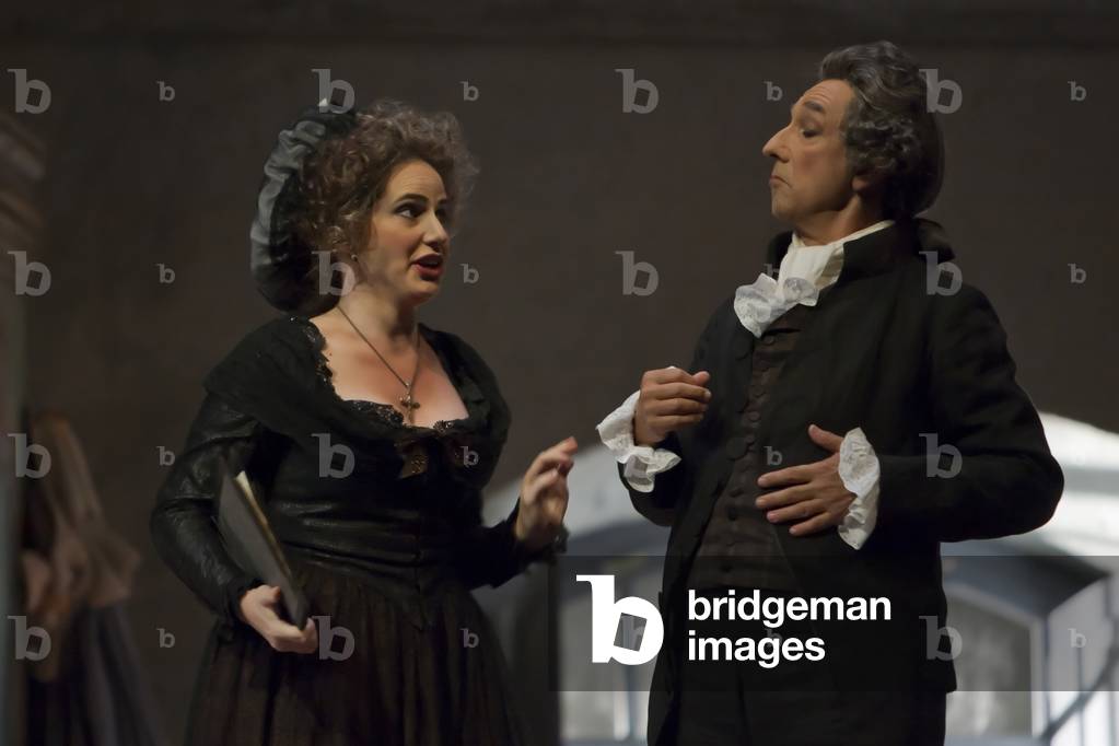 Carlos Chausson as Don Bartolo and Anna Tobella as Marcellina (photo)