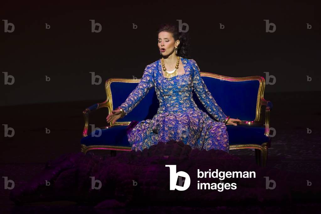 Elena de la Merced as Cleopatra (photo)