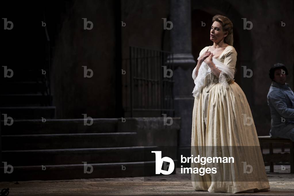 Ainhoa Arteta as Manon (photo)