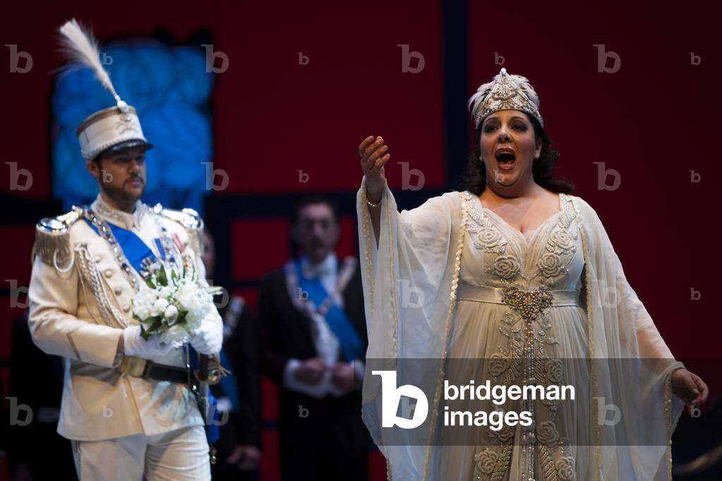 Marianna Pizzolato as Angelina and Edgardo Rocha as Don Ramiro (photo)