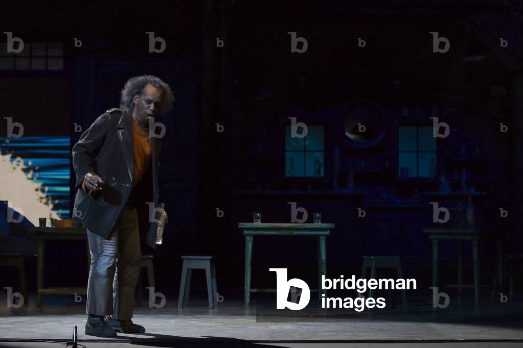 Iván García as Simpson (photo)