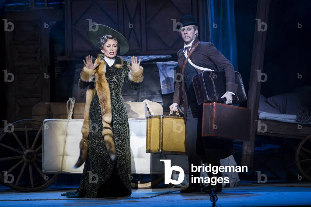 Marina Pinchuk as Marquise of Berkenfeld and David Lagares as Hortensius (photo)