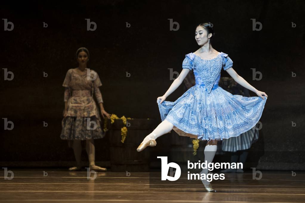 Haruhi Otani as Giselle, Teatro de la Maestranza, Seville, Spain, 2021 (photo)