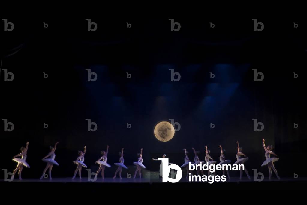 Prokofiev's Cinderella performed by the English National Ballet (photo)