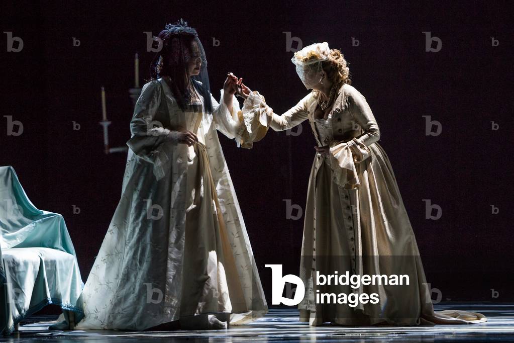 Ainoha Arteta as Adriana and Ksenia Dudnikova as Princess de Bouillon in the opera 'Adriana Lecouvreur', at the Teatro de la Maestranza, Seville, May 2018 (photo)