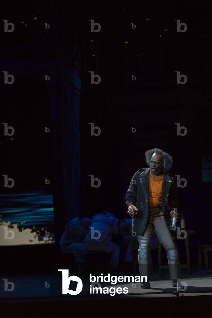 Iván García as Simpson (photo)