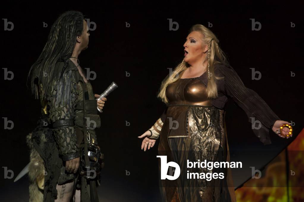 Linda Watson as Brunnhilde and Stefan Vinke as Siegfried in Gotterdammerung by Richard Wagner (photo)