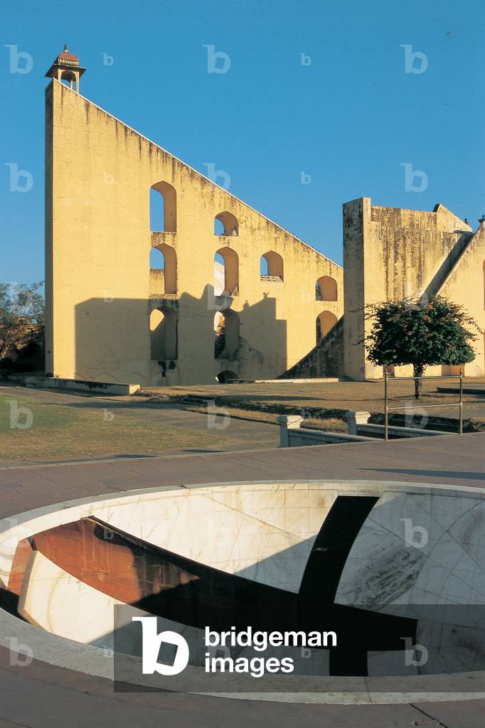 Jantar Mantar astronomical observatory (photo)