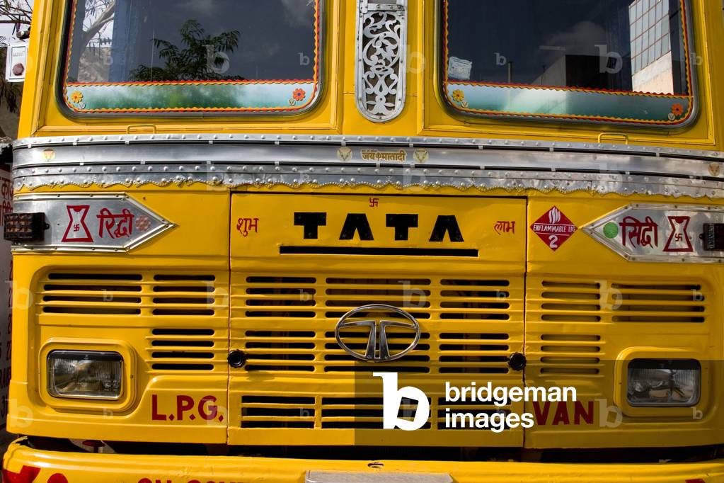 Tata Truck (photo)