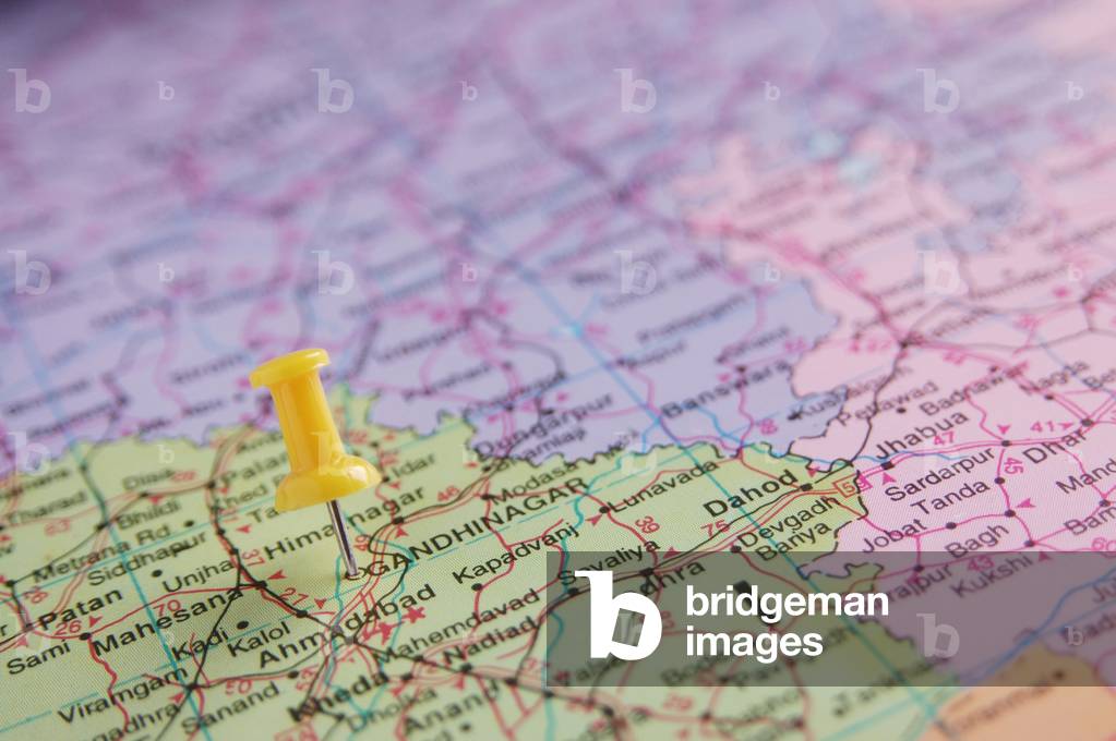 Map of India demarcating Gandhinagar, captial of Gujarat (photo)