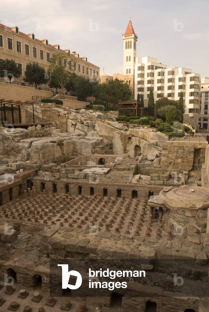 Roman Baths, Downtown Beirut, Lebanon (photo)