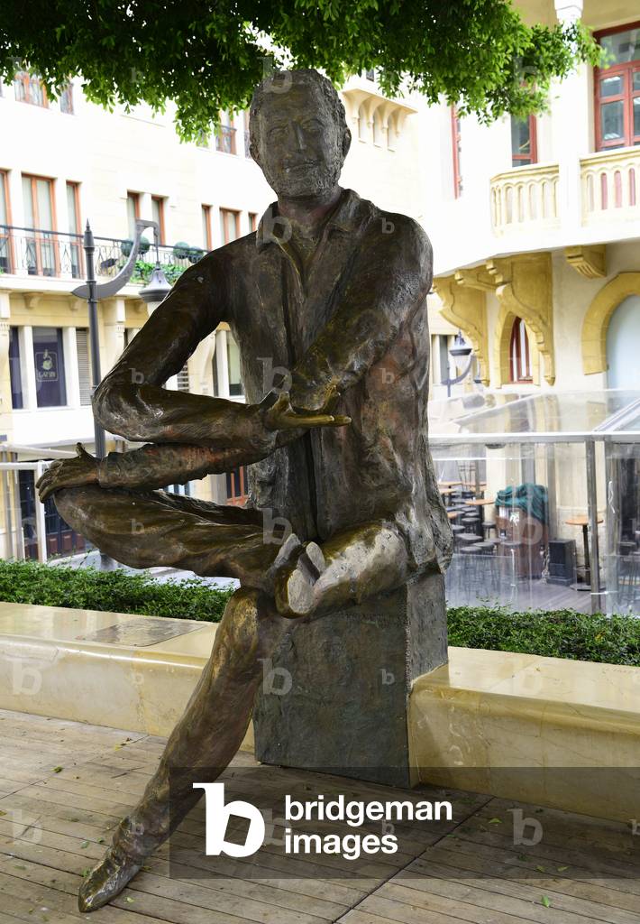 Statue of assassinated former newspaper journalist, academic and Syrian critic Samir Kassir (born 4 May 1960-died 2 June 2005), Samir Kassir Garden, Downtown, Beirut, Lebanon. Sculpture by Louis Debre (French) (photo)