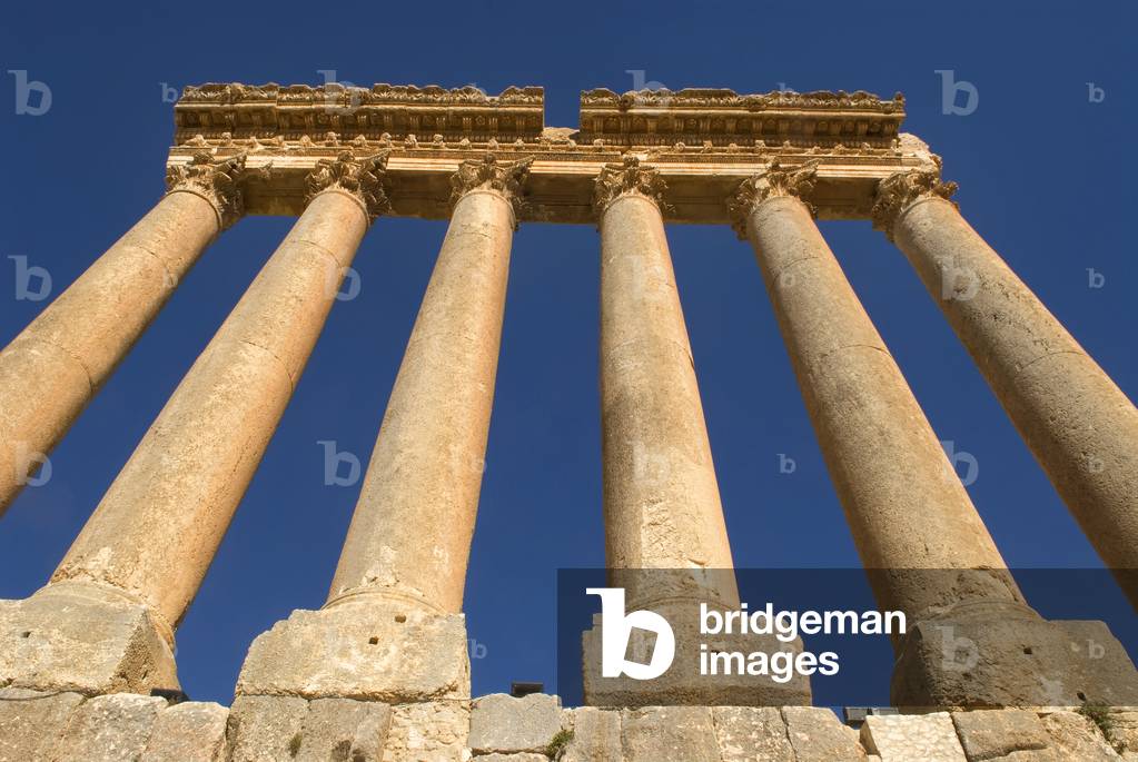 The 6 remaining standing columns of the Temple of Jupiter, Baalbek, Bekaa Valley, Lebanon (photo)