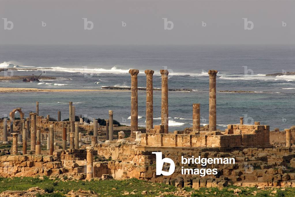 Roman columns at Sabratha, Libya (photo)