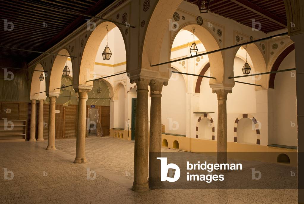 Inside the Ahmed Pasha Karamanli Mosque dating from the Ottoman period, Medina, Tripoli, Libya (photo)