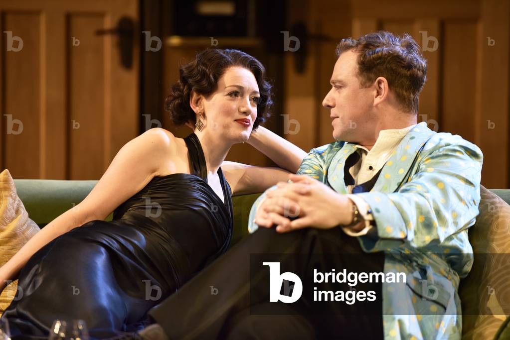 Lucy Briggs-Owen (playing Joanna Lyppiatt) and Rufus Hound (playing Garry Essendine) in a scene from Present Laughter by Noel Coward, Chichester Festival Theatre, Chichester, Sussex, United Kingdom. Wednesday 25 April 2018.