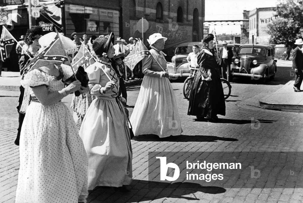 Confederate reunion, 1939 (b/w photo)