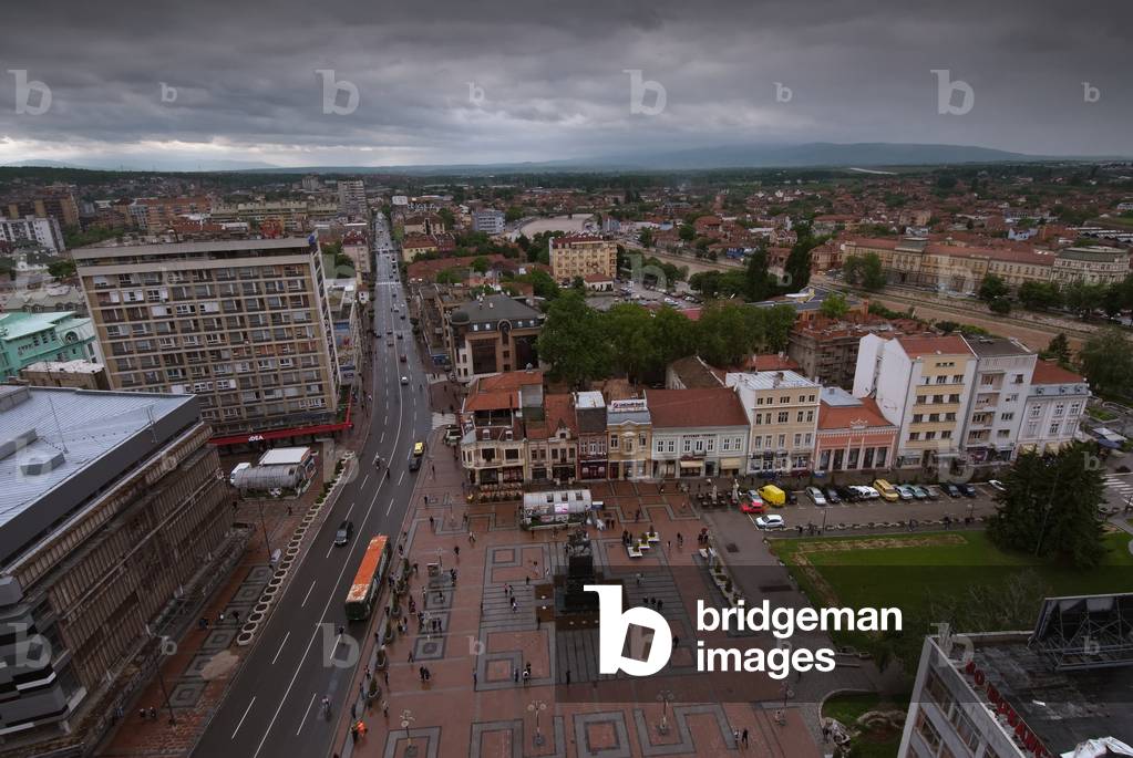 Serbia, Elevated view of city, Nis (photo)