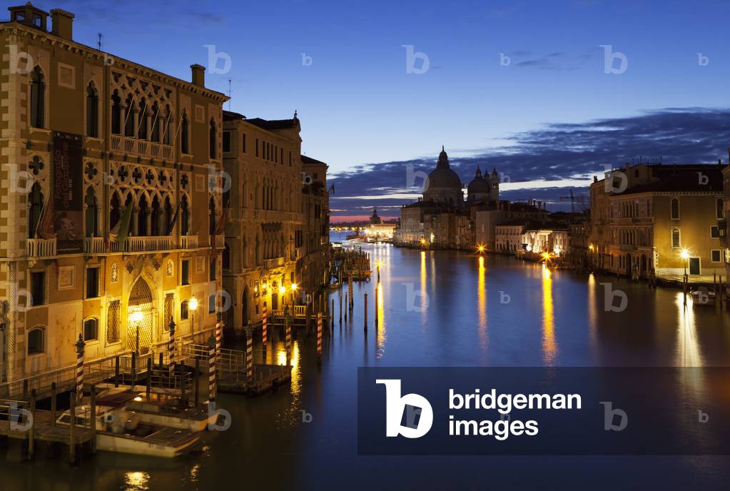 Grand Canal and Basilica Santa Maria della Salute, Venice, Italy (photo)
