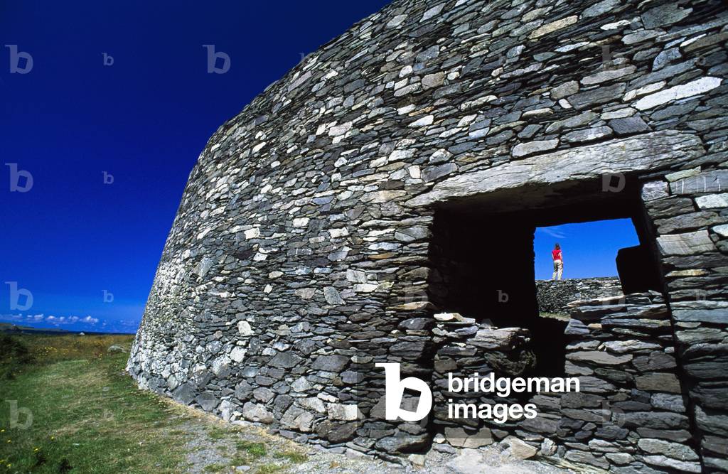 Cahergal Ringfort, Cahersiveen, County Kerry, Ireland (photo)