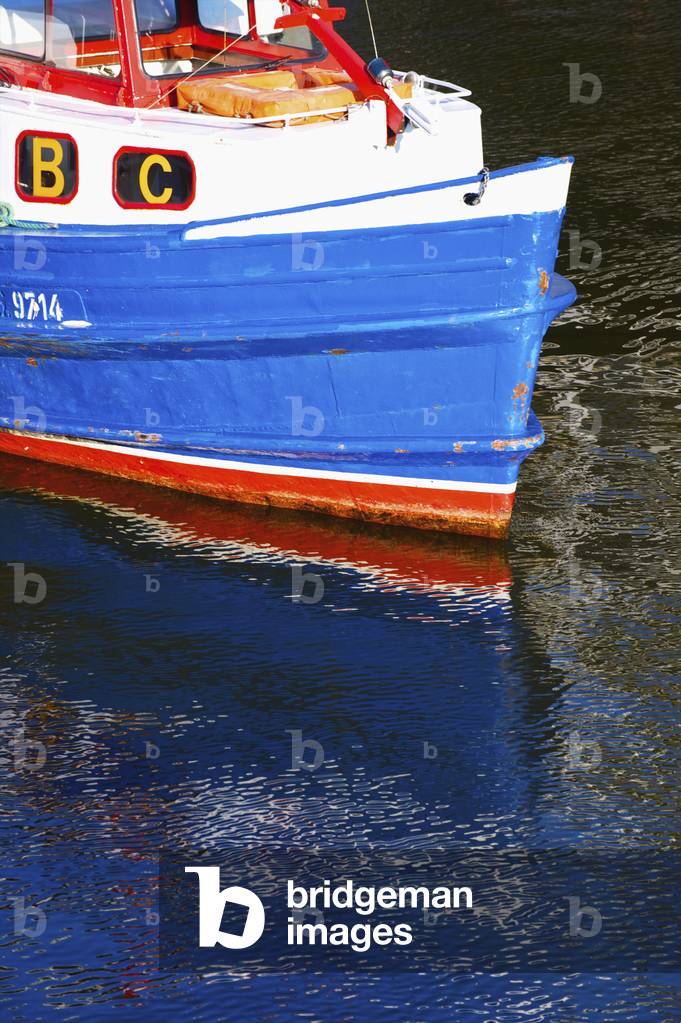A cargo boat on the river, Hamburg, Germany (photo)