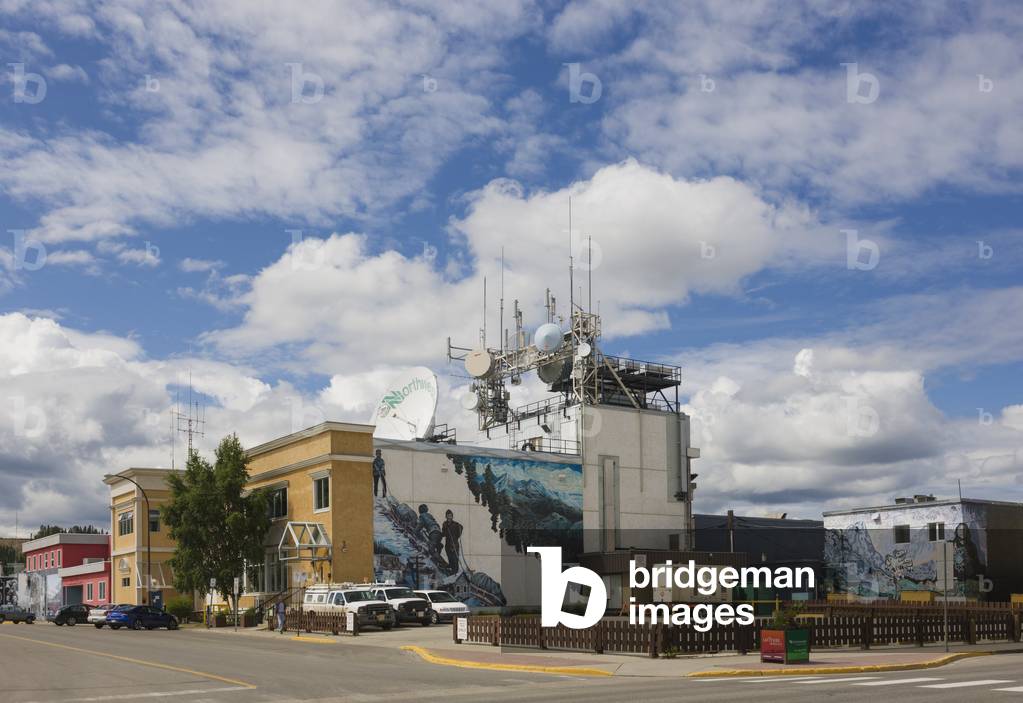 Goldrush Murals on Buildings in downtown Whitehorse, Yukon Territory, Canada (photo)