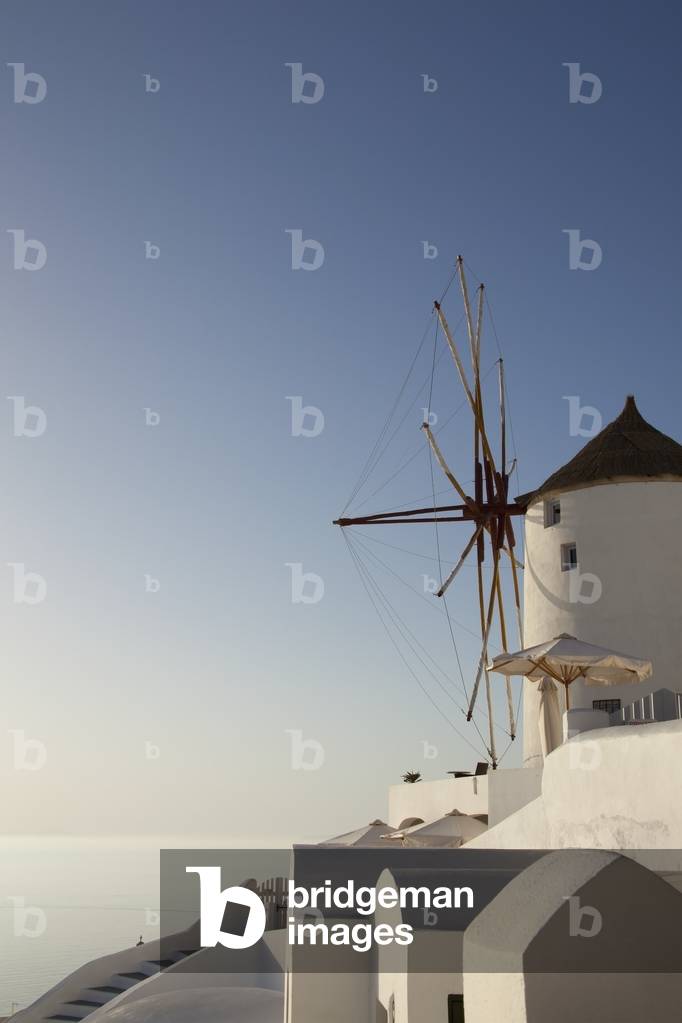 Greece, Windmill, Oia (photo)