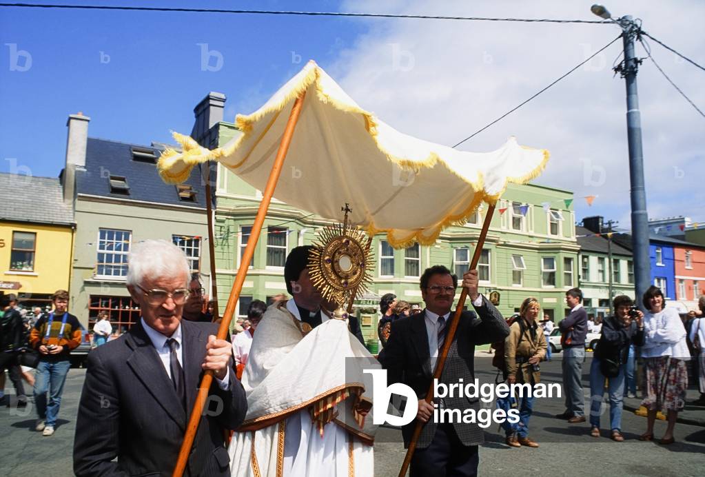 Clifden Co Galway, Ireland, Corpus Christi (photo)