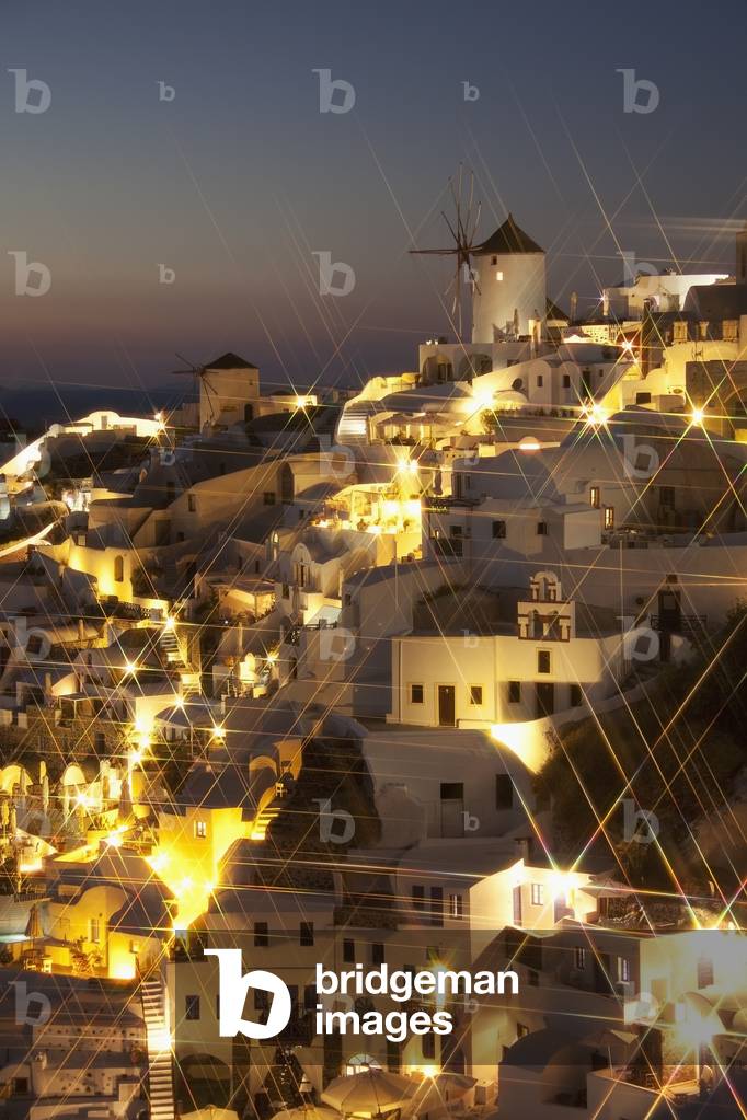Greece, View of Greek town, Oia (photo)