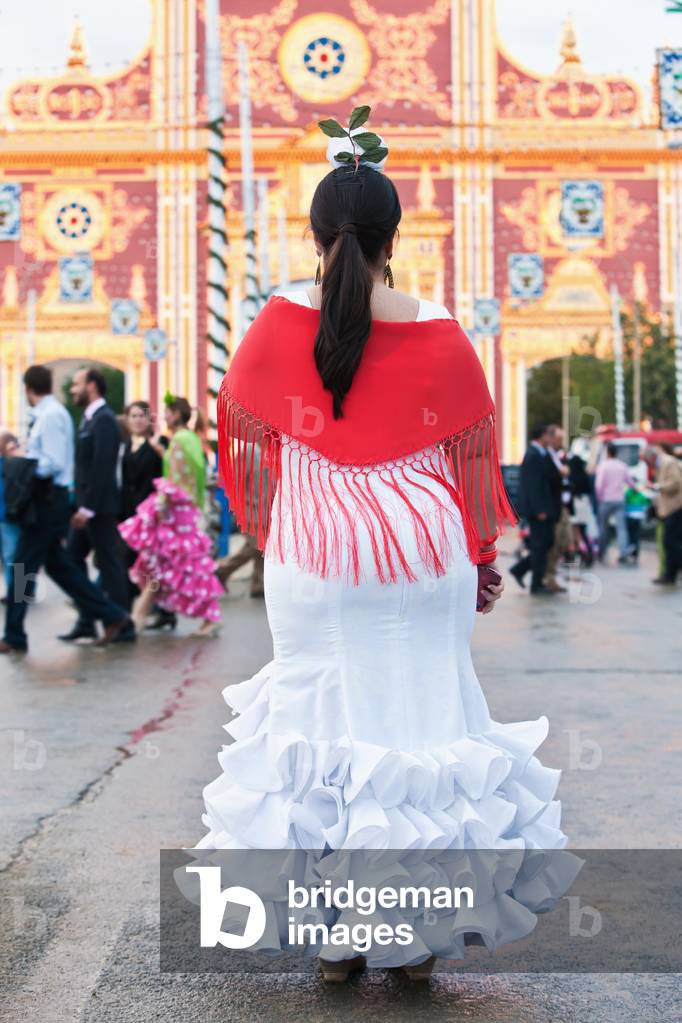 April Feria Festival, Woman in Traditional Dress, Seville, Andalucia, Spain (photo)
