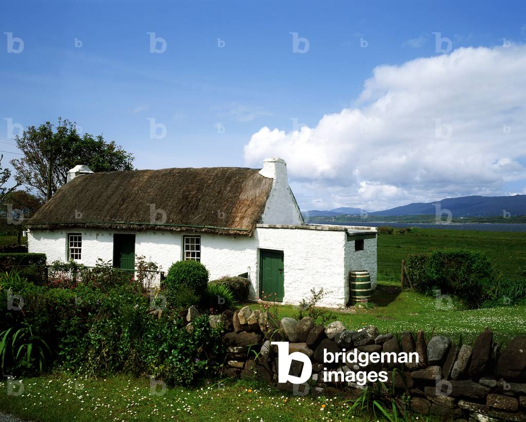 Thatched Cottage, St John’S Point, Co. Donegal, Ireland (photo)