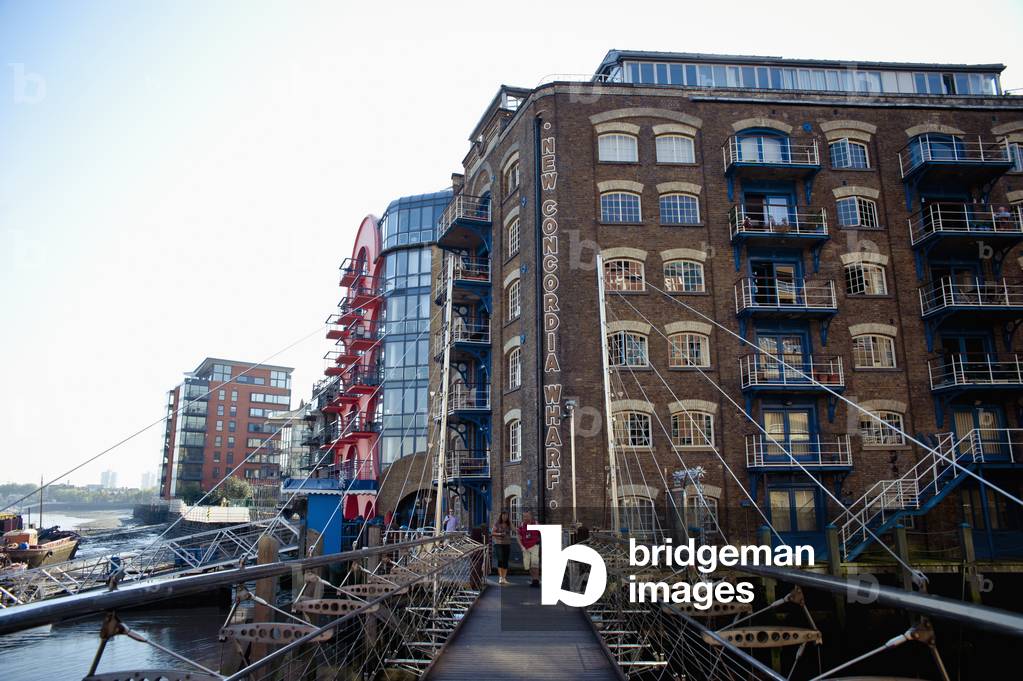 New Concordia Wharf, Bermondsey, London, UK  (photo)