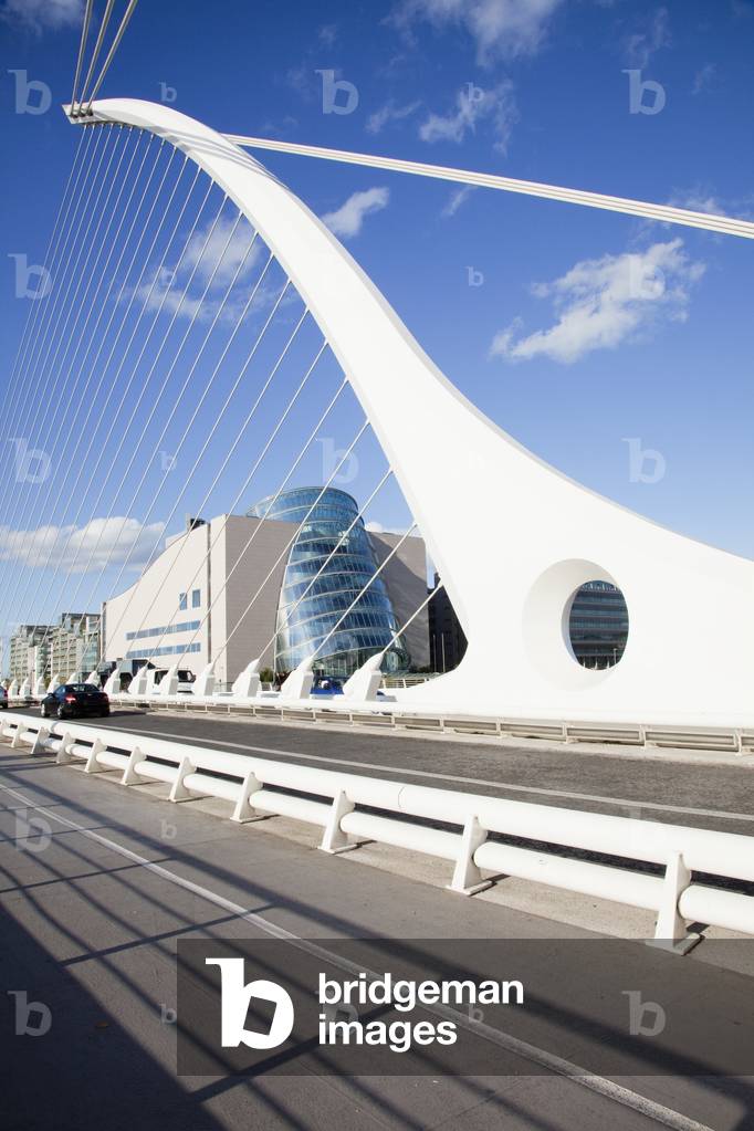 Samuel Beckett Bridge; Dublin City, County Dublin, Ireland (photo)